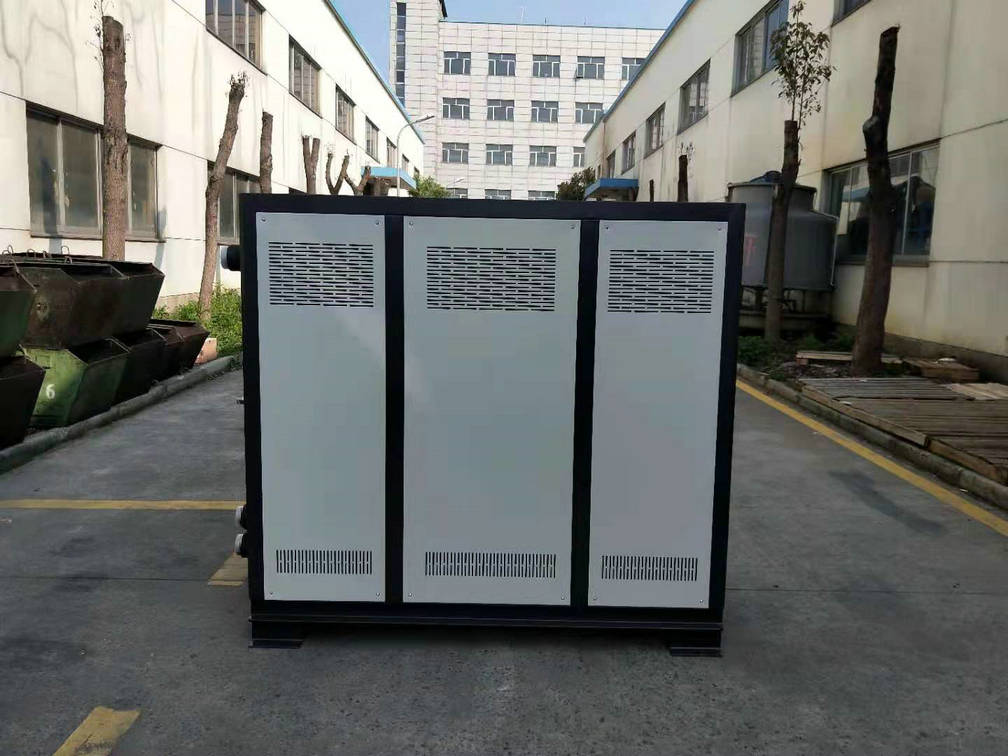 工业冷水机